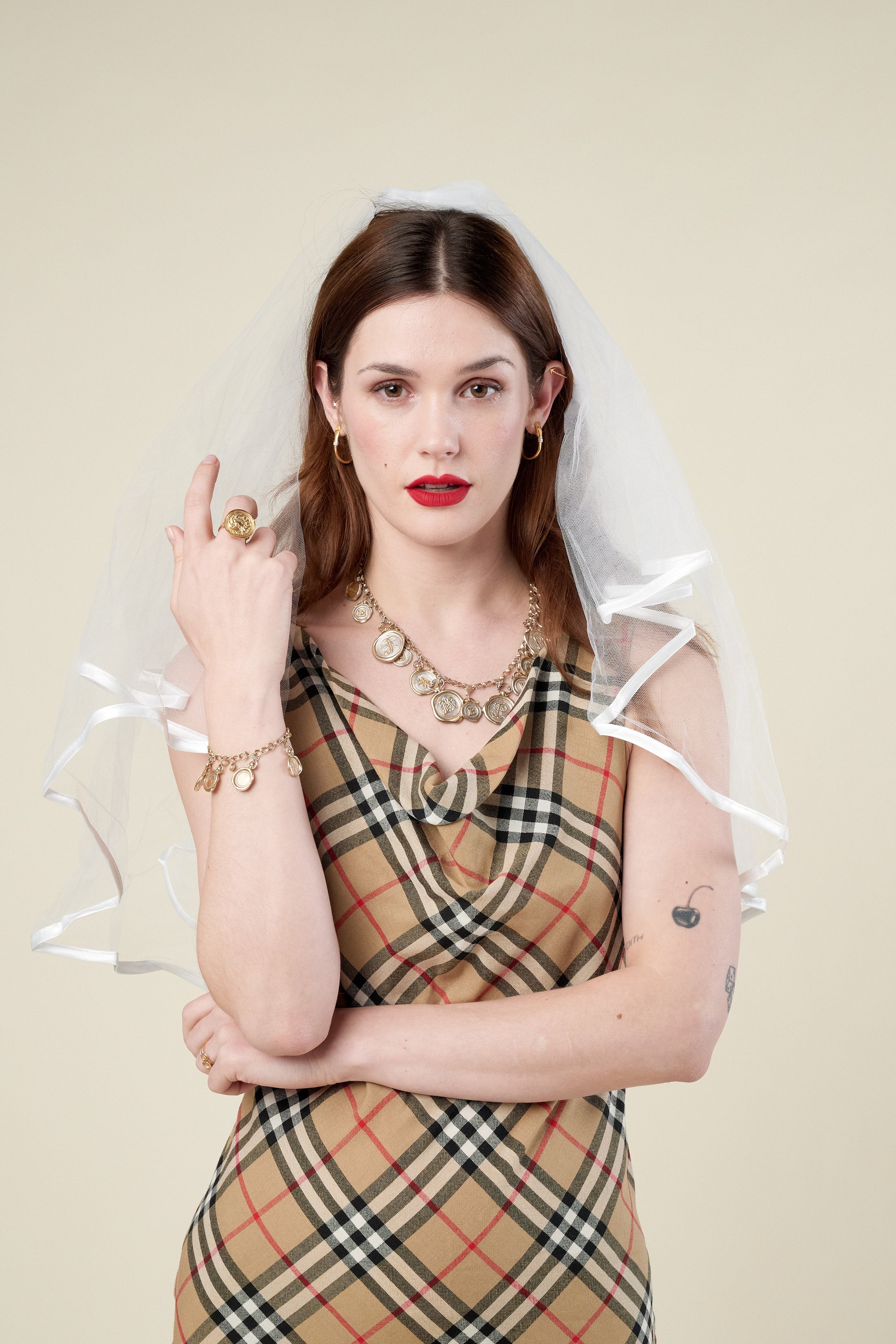 //jessicadelotz.co.uk/cdn/shop/files/250324PPxJDL2375_93e68419-93a6-4f53-9cb3-855d0c550dc2_small.jpg?v=1747659063